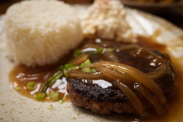 Hamburger steak w/ housemade onion gravy