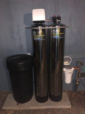 Installation outside dual tank water softener (well water)