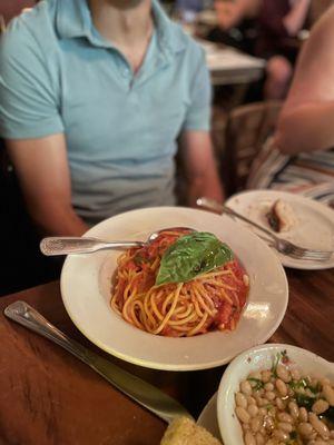 Spaghetti Pomodoro E Basilico