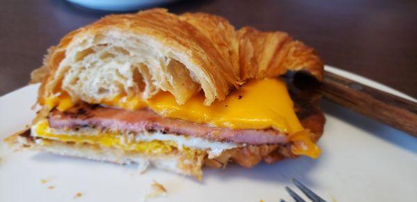 Ham croissant sandwich. With A lovely tangy  mayo based sauce.