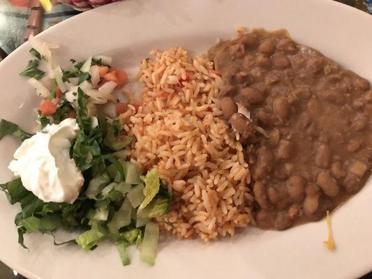 Refried beans tasted like they're made in house and not from a can. "Better than they look."