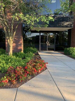 1761 S. Naperville Rd., Suite 200, Wheaton, IL 60189