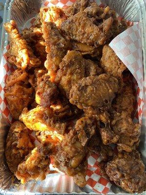 Chicken wings (reg & spicy)