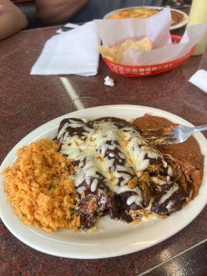 Mole Enchiladas!