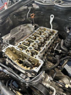 Cylinder head repair on a 2014 Mercedes