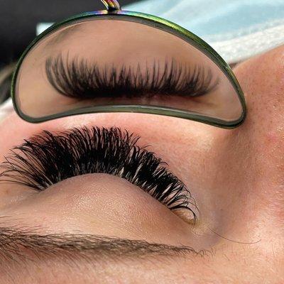 Hybrid lash extensions: Cat eye