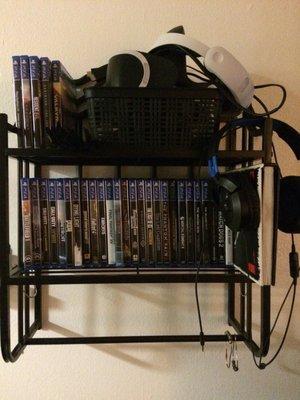 PS4 game collection and VR Mask