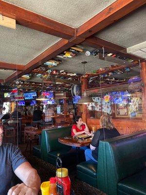 Inside dining. Traditional English pub style