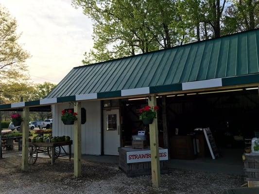 Entrance to farm stand