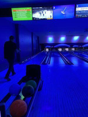 Bowling lane 1