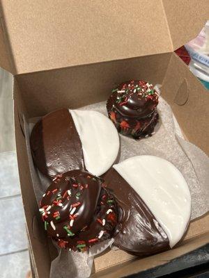 Rainbow cupcakes and black & white cookie