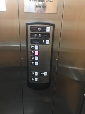 Nice clean elevator.