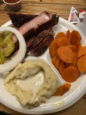 Sliced Pork carrots    Pork Ribs Mashed Potato  brisket