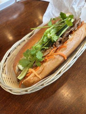 Beef banh mi