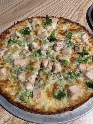 Chicken, Broccoli, Alfredo Pizza