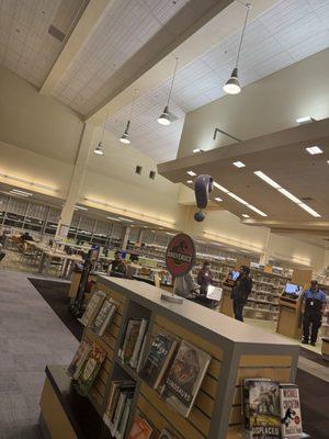 This place is very roomy and lots of places to sit. I like the high ceilings.