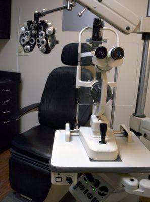 Our doctors are fully equipped to provide examinations for glasses, contact lenses, and many medical eye emergencies.