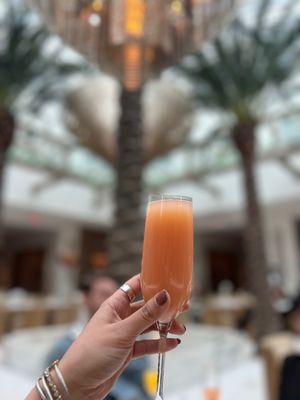 Bellini cocktail