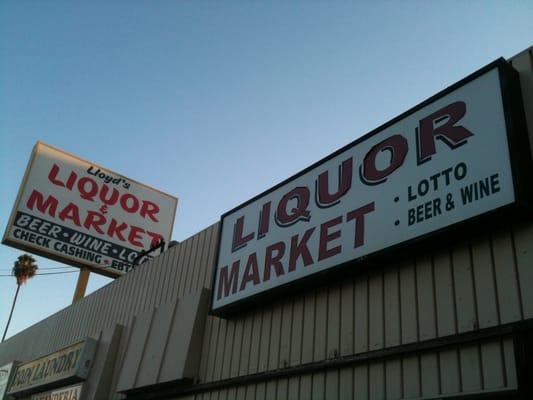 Lloyd's Liquor Market