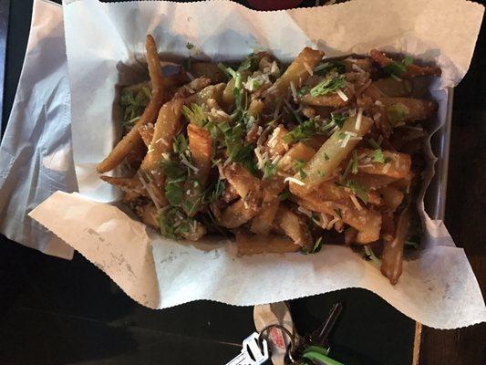 Full order of the Bay Area (garlic-parm) Fries.