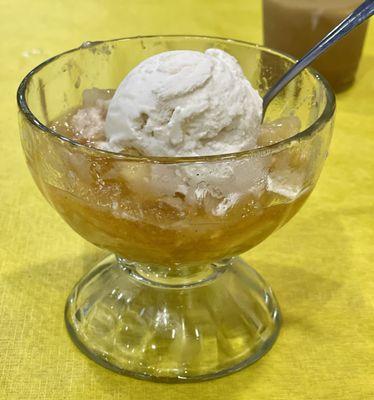 Apple cobbler with vanilla ice cream