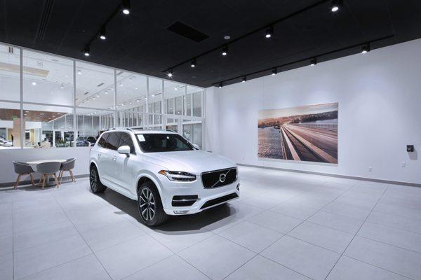 Volvo Cars Gilbert Service Delivery Bay