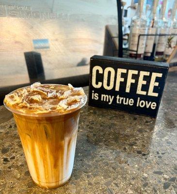 iced caramel macchiato