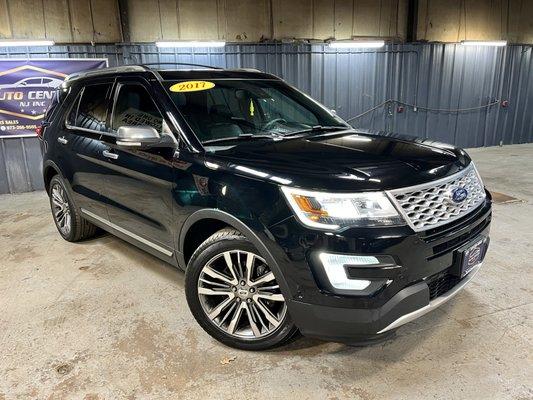 2017 Ford Explorer Platinum 4x4