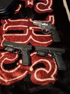 Ruger Alaskan redhawk, Glock 21 sf, Springfield xd 40