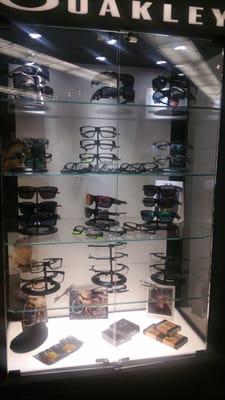 Oakley Dealer