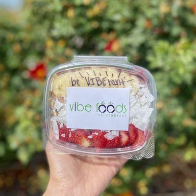 Classic Açaí Bowl; it's got a handwritten message on it that says,"be VIBErant"!