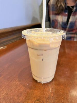 iced caramel latte