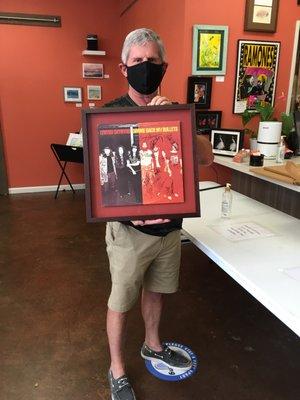 Frame your favorite Album Cover!