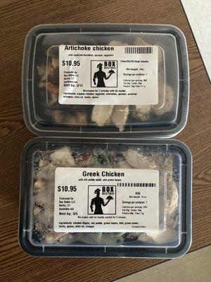 All meals labeled with nutrition information/calories, ingredients, and expiration date.