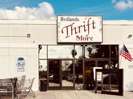 Redlands Thrift Store