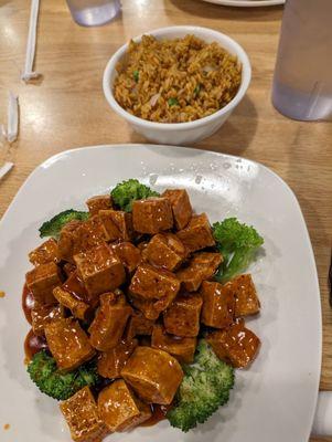 General Tsos Tofu w/ fried rice