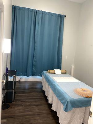 Single massage room