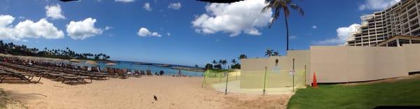 Lagoon 1a crowded with Aulani chairs on one side and massive construction on the other side. It's not relaxing.