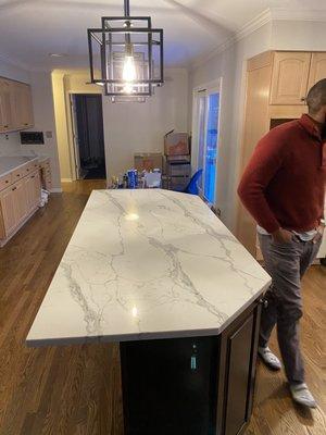 New Quartz countertop island shape