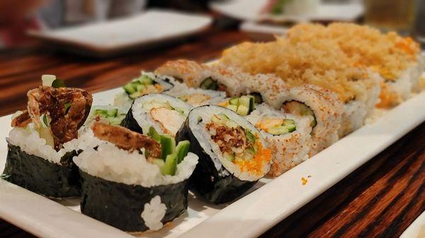 Happy hour rolls assortment