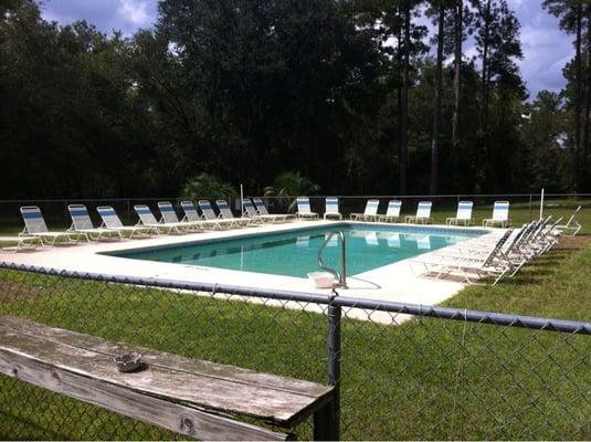 The pool area at Hidden River Resort