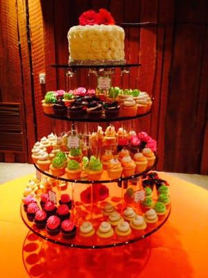 Weddings & Le Cupcake/A Perfect Match!