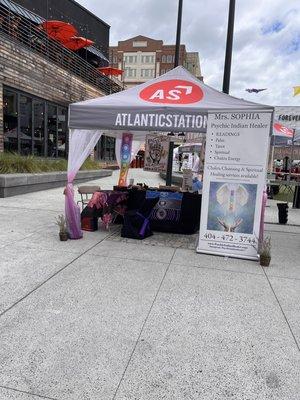 Cheaper readings every weekend at Atlantic station!