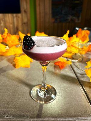 Bourbon Sour with Blackberry and eggwhites