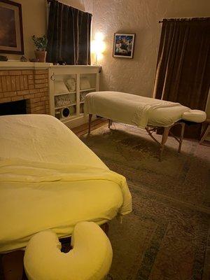 Couples massage