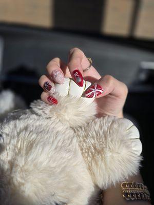 Christmas nails