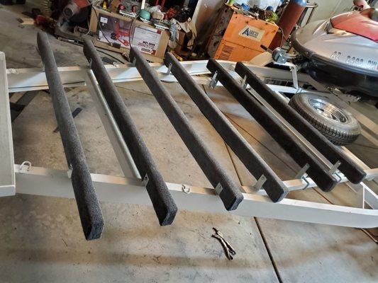 Jet ski trailer bump rails