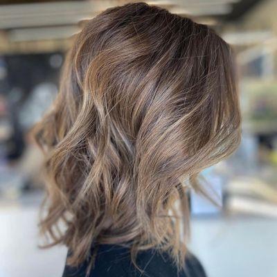 Sometimes we don't pick sides, especially when BRONDE is an option! BEST OF BOTH WORLDS!