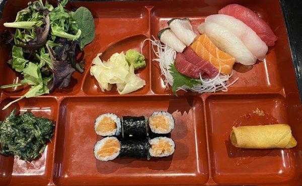 Sushi/Sashimi Bento Lunch