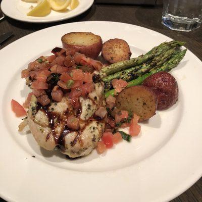 Chicken with the redskin potatoes and asparagus